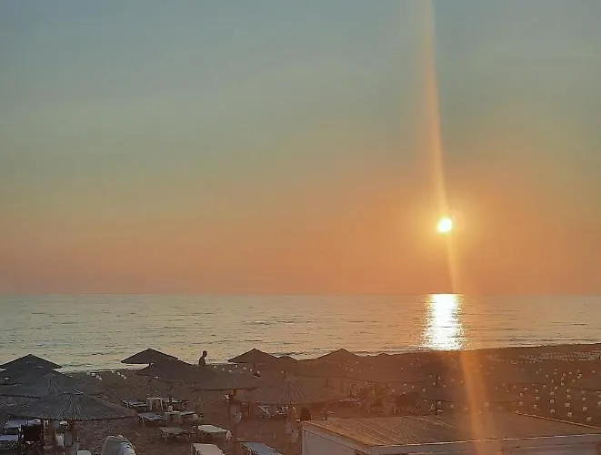 Thea Villa Kato Samikon